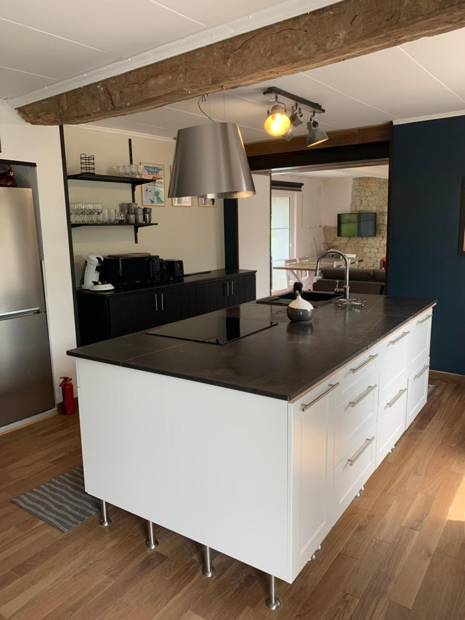 Comfortable House For 6 Guests In Saint-Come-Du-Mont Villa Luaran gambar