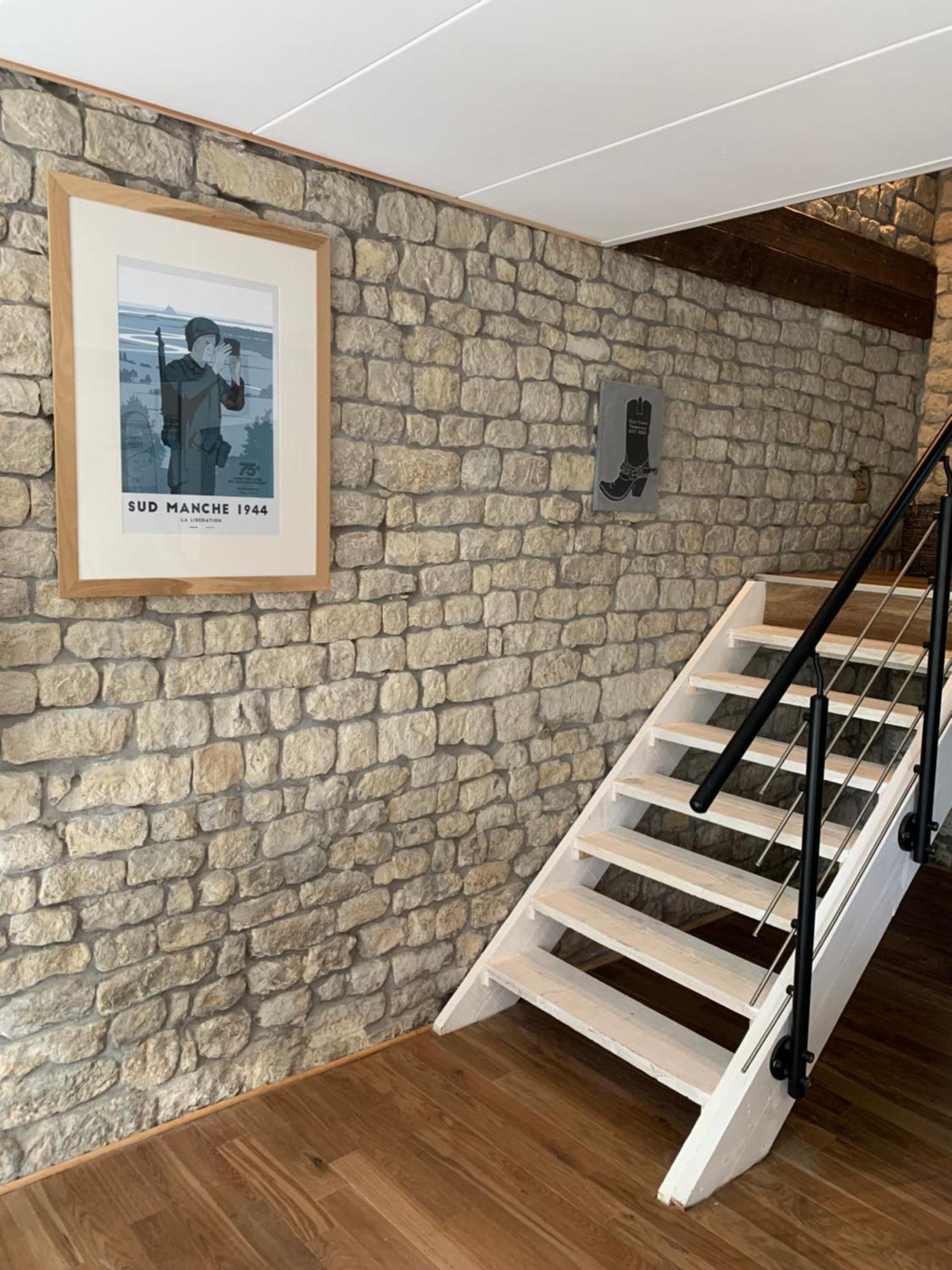 Comfortable House For 6 Guests In Saint-Come-Du-Mont Villa Luaran gambar